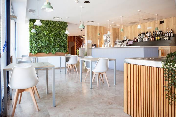 Coffee shop