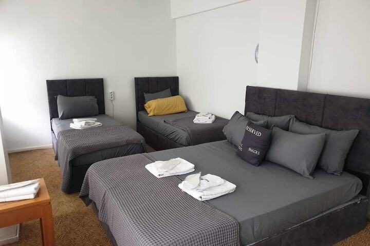 Room 14 of 31