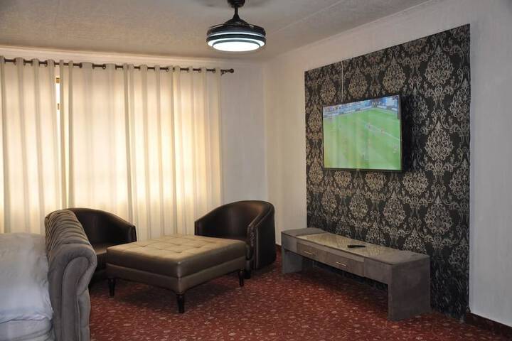Room 14 of 23