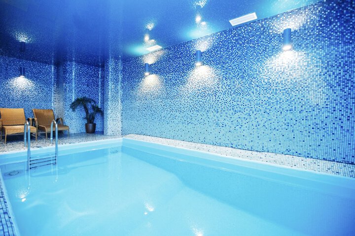 Pool 65 of 91