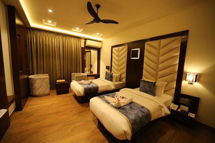 Room 18 of 42