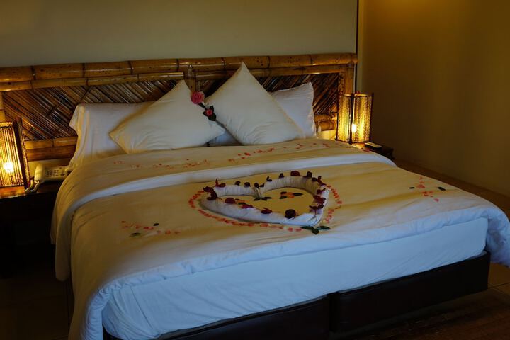 Room 20 of 170