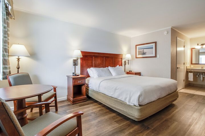 Room 3 of 18
