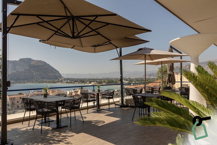 Terrace/Patio 57 of 60