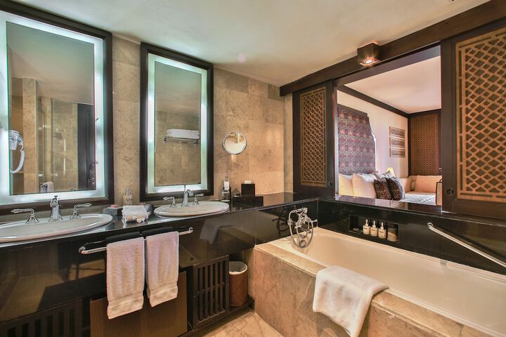 Bath Interior
