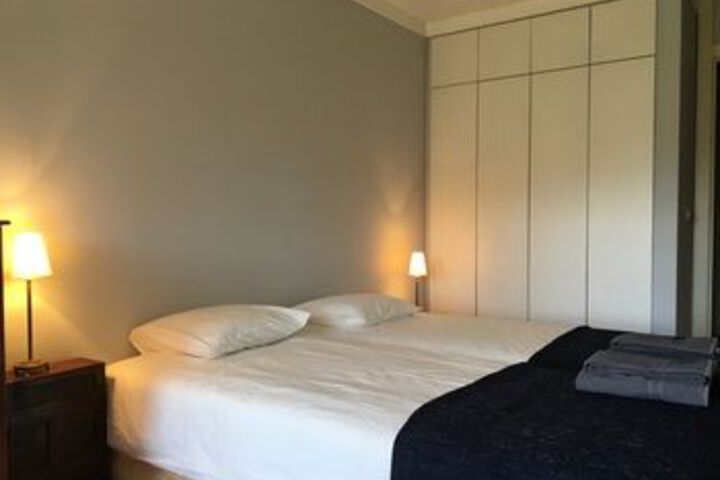 Room 9 of 19