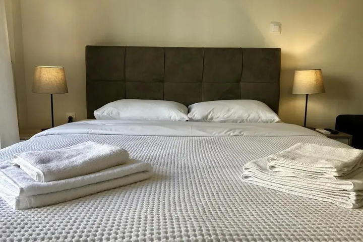 Room 16 of 16