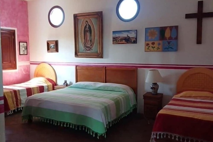 Room 7 of 37