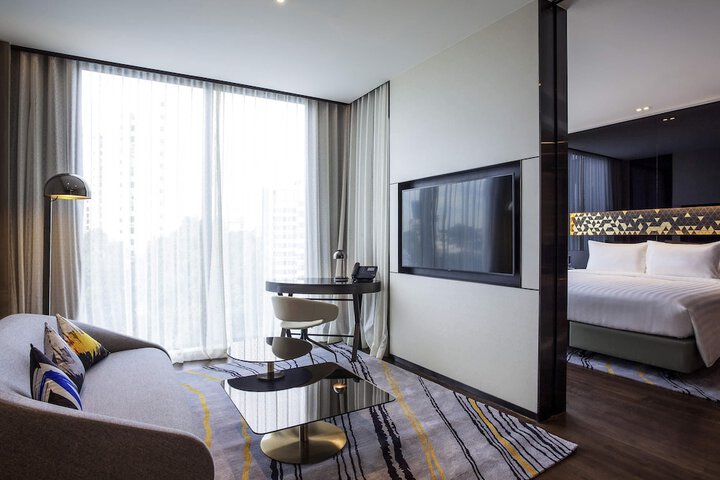 Room 10 of 74