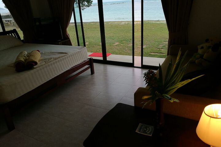 Room 4 of 26