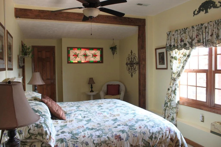 guest_rooms