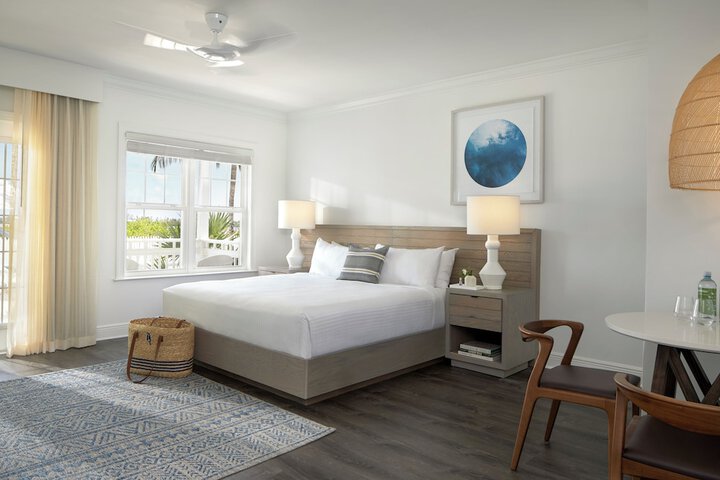 Room 8 of 108