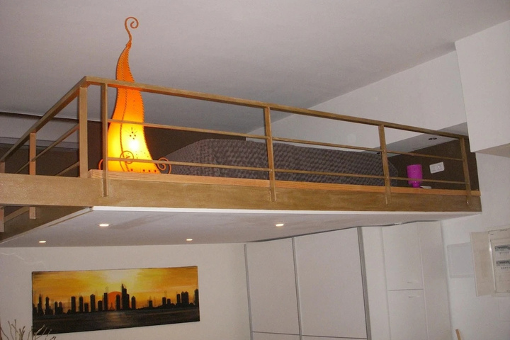 Room 6 of 14