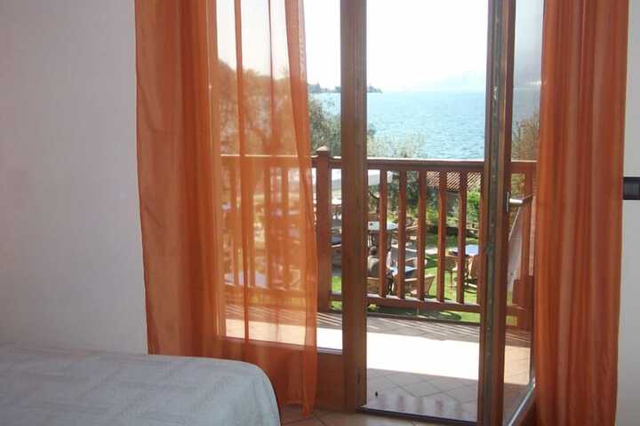 Terrace/Patio 7 of 19