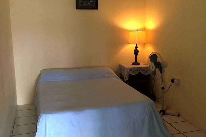 Room 3 of 57