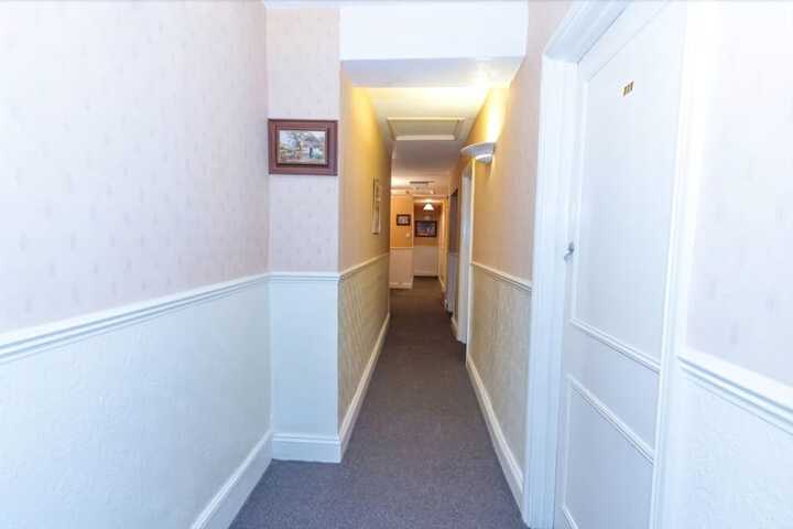 Ballroom/Hall 85 of 99