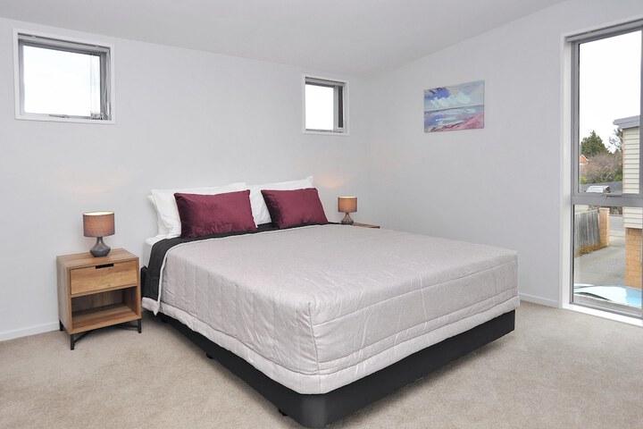 Room 9 of 57