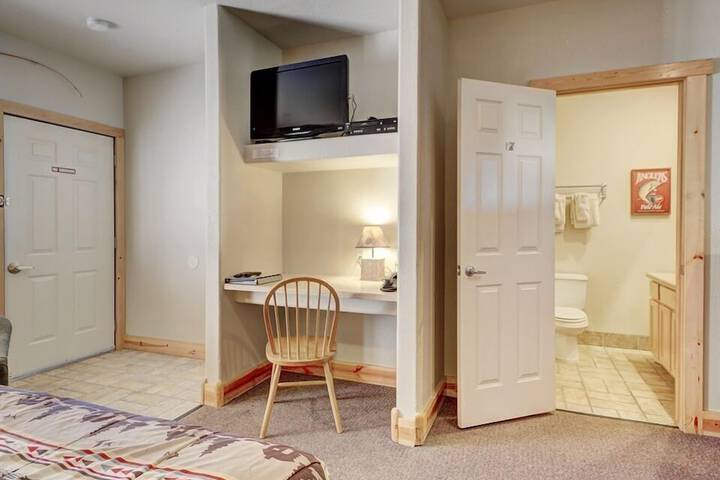 Hotel Interior 92 of 104