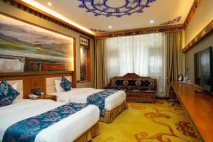 Room 8 of 8