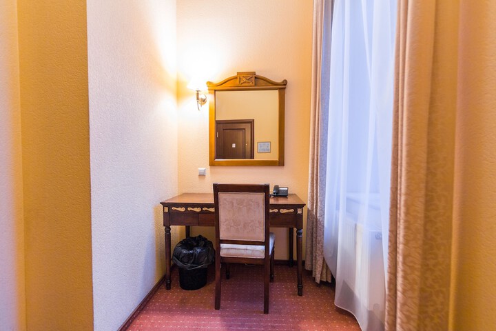 Room 30 of 131