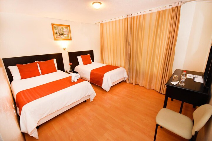 Room 14 of 37