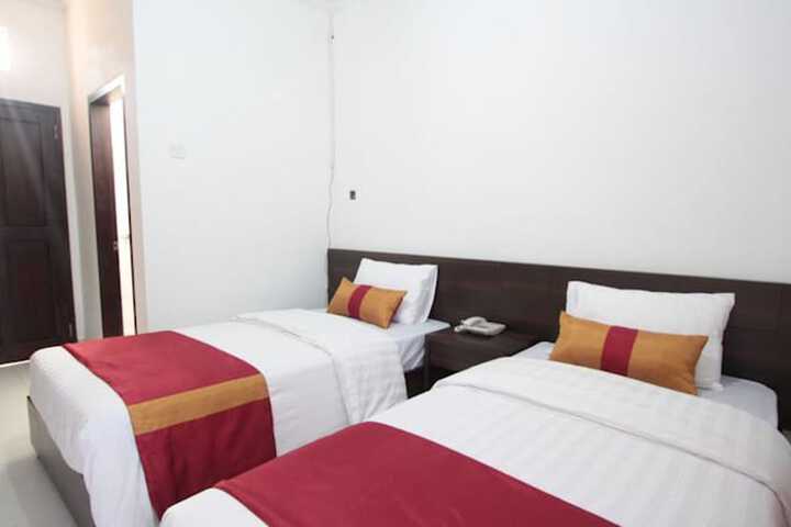 Room 14 of 21