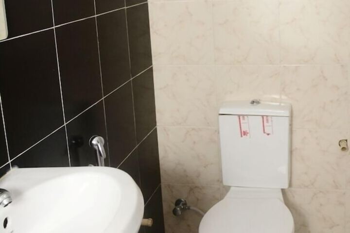 Room 14 of 20