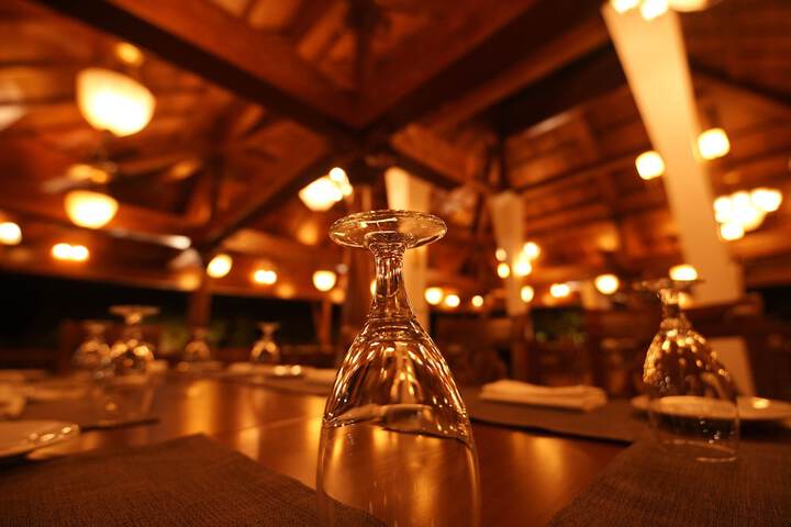Dining 124 of 149