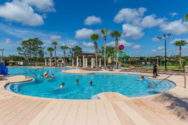 Pool 227 of 302