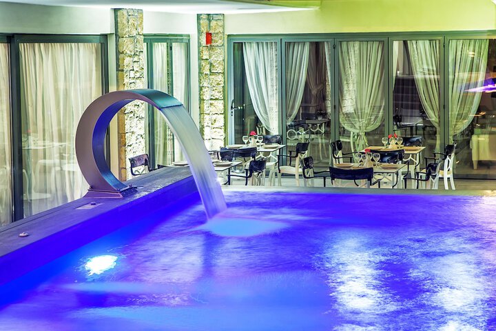 Pool 82 of 126