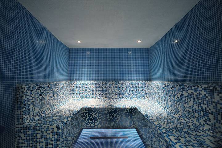 Steam room