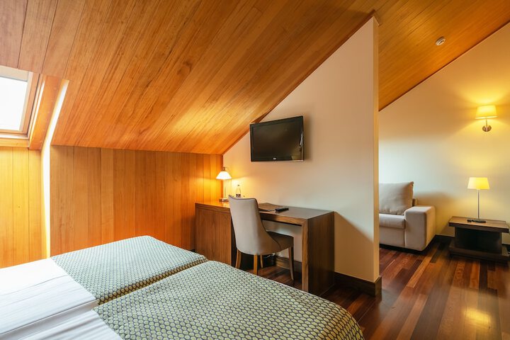Room 14 of 91