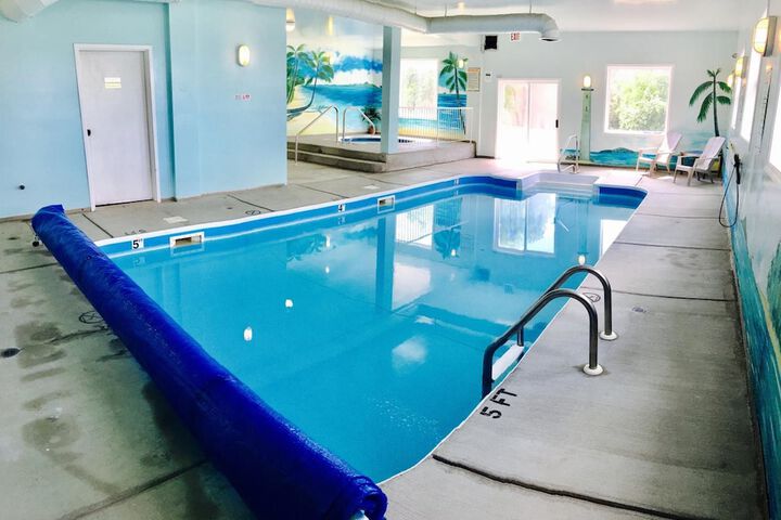 Pool 18 of 37