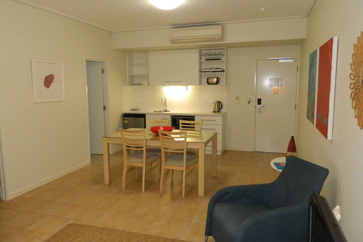 Room 4 of 19