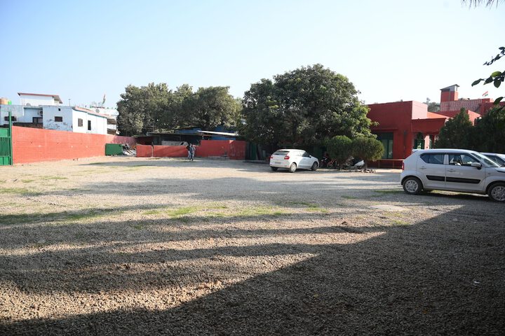 Property Grounds 66 of 76