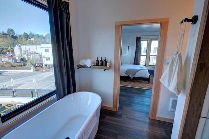 Room 40 of 159