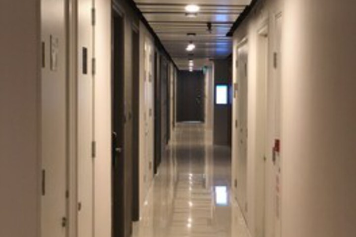 Ballroom/Hall 8 of 26