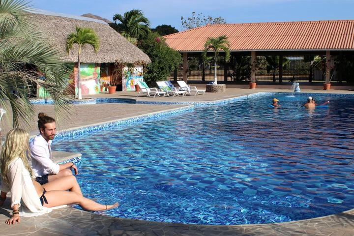 Pool 100 of 120