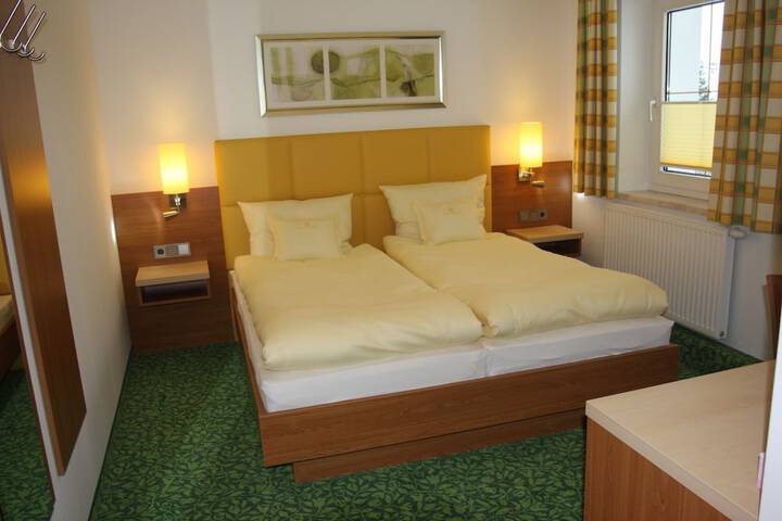 Room 8 of 54