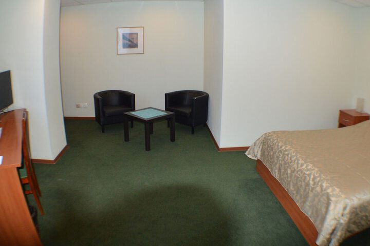 Room 7 of 45