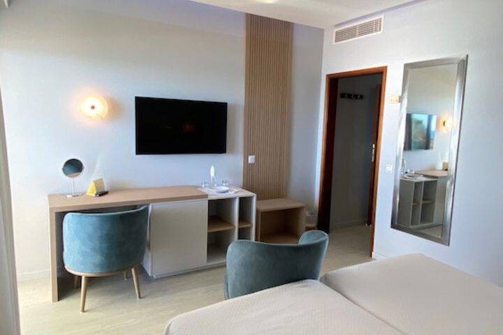 Room 18 of 86