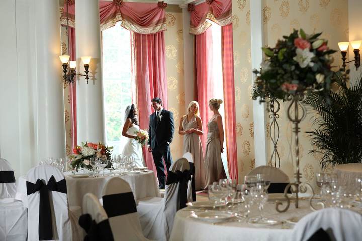Ballroom/Hall 166 of 186