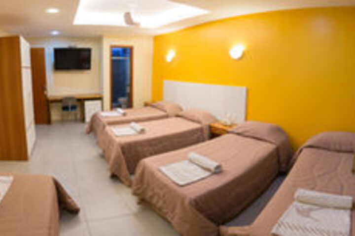 Room 28 of 78