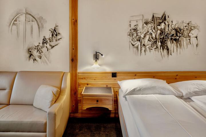 Room 18 of 55