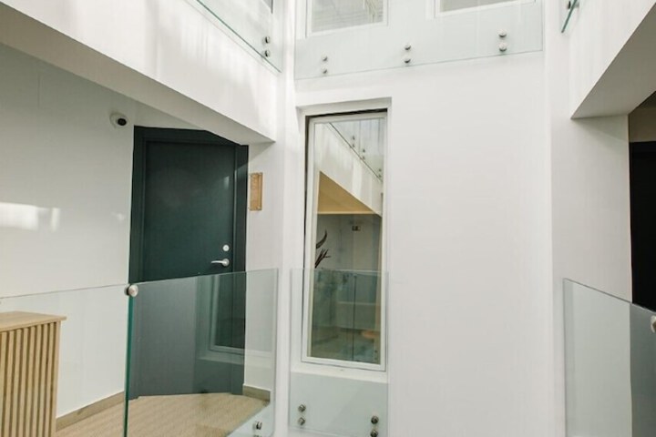 Room 47 of 69