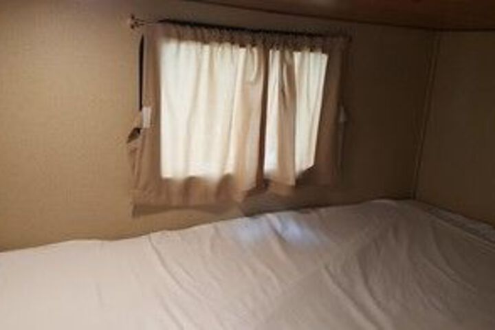 Room 57 of 132