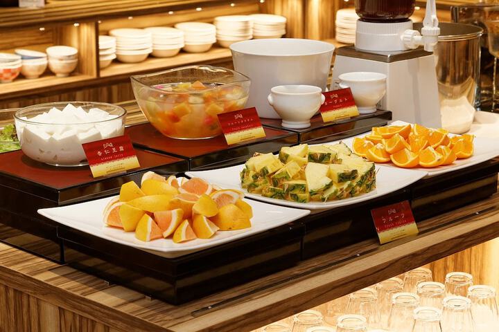 Dining Photos