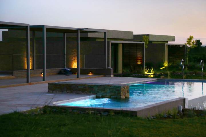 Pool 21 of 43
