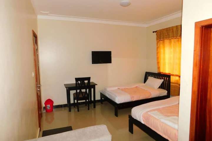 Room 9 of 23