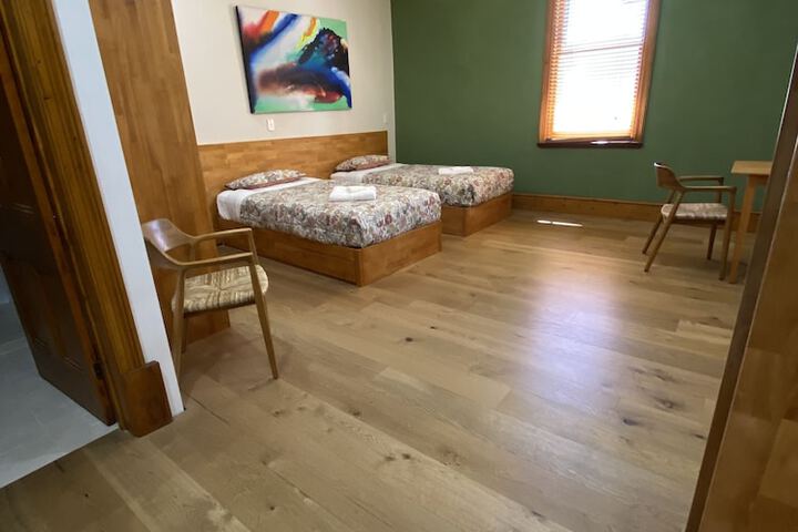 Room 22 of 121